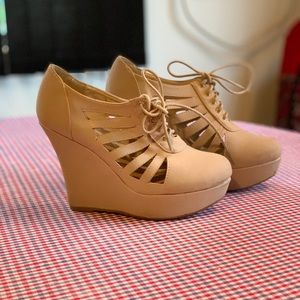 Bamboo wedges